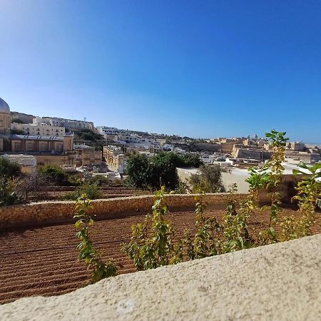 Is- Sienja Kalkara Exterior foto